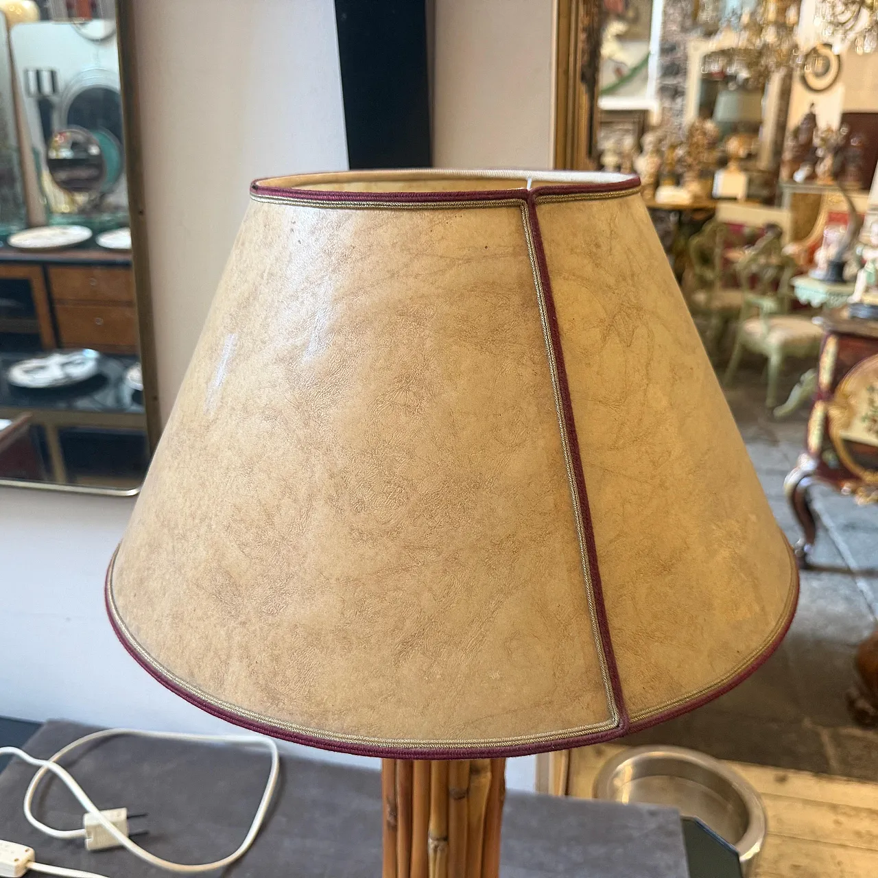 Mid-Century Modern gilt metal and bamboo table lamp, 1970 8