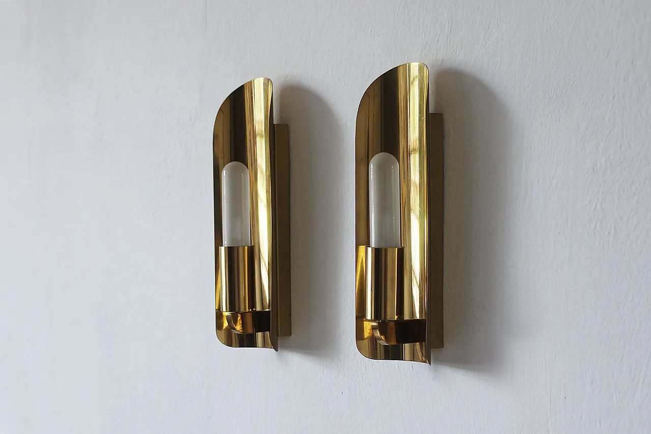 Pair of Mid-Century Modern brass wall sconces, 1960s 2