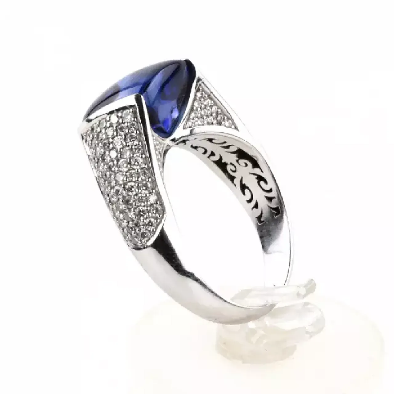 Lykov’s Jewellery ring crafted in 18K white gold, 20th century 7