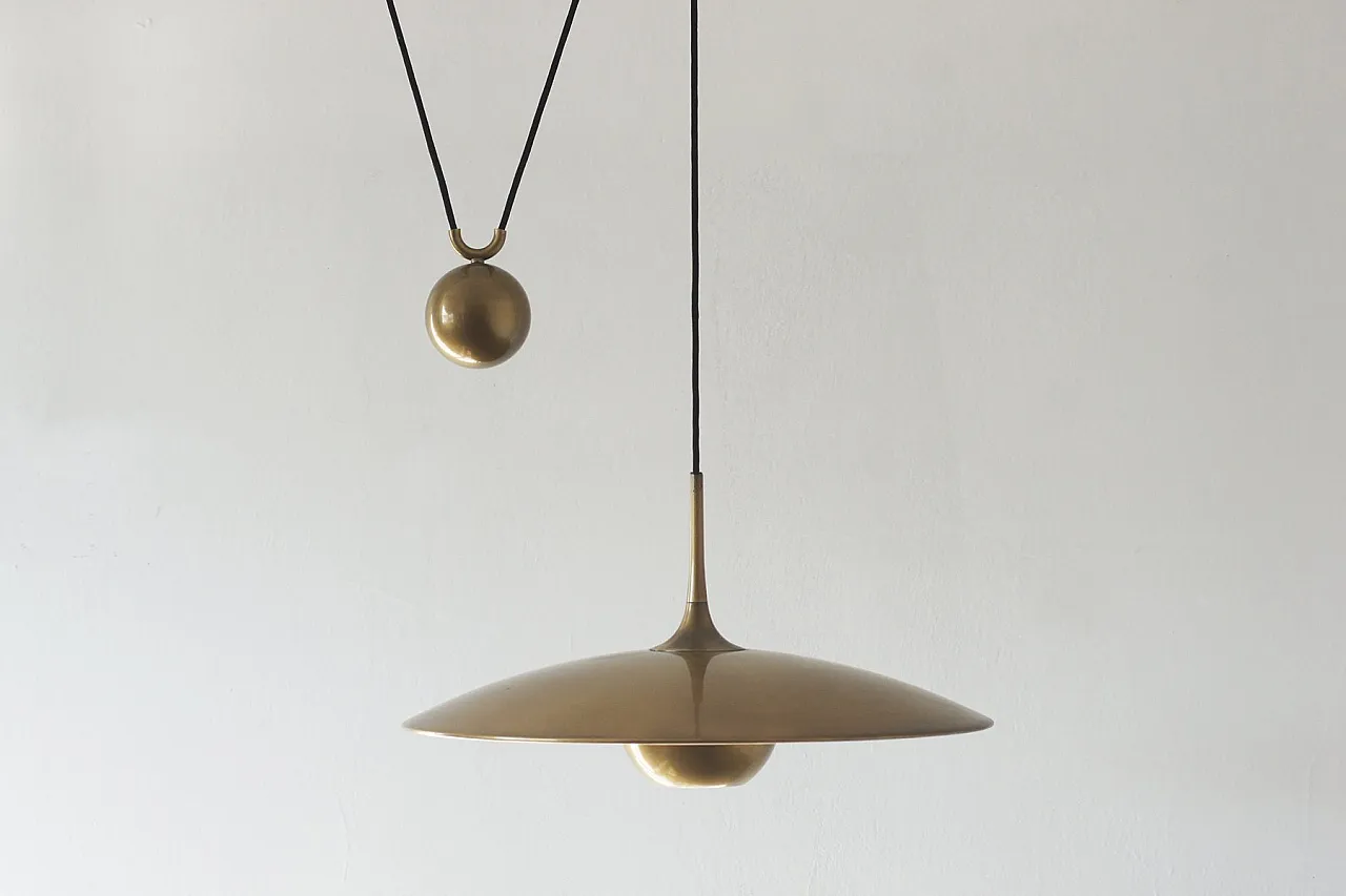 Lampada Onos 55 Counterbalance in ottone di Florian Schulz, anni '60 1