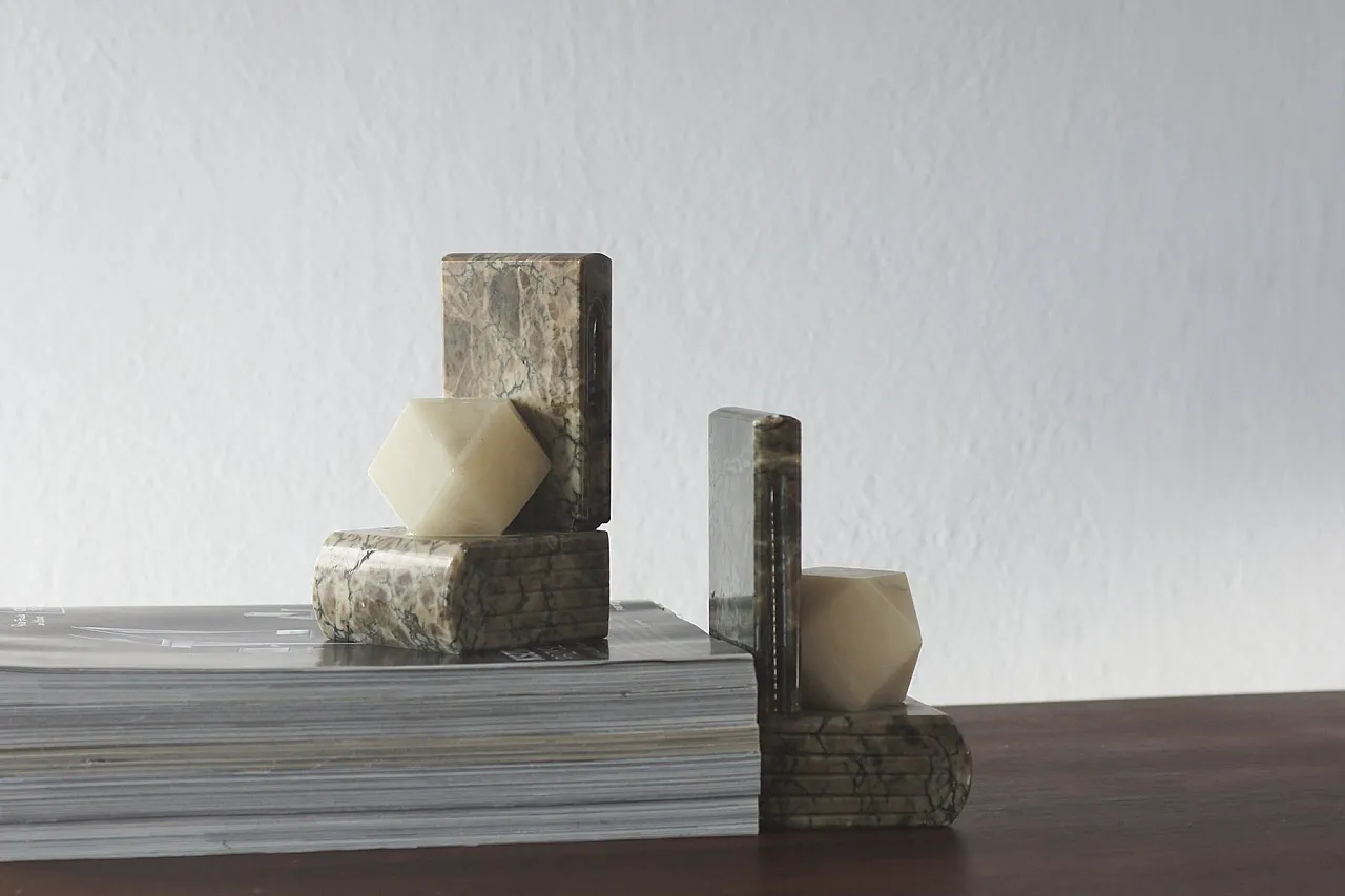 Pair of alabaster bookends, 1970s 2