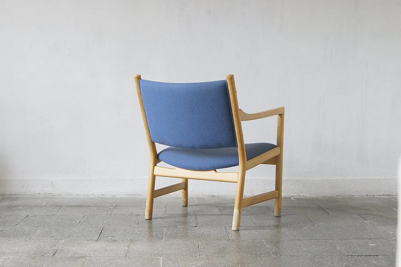 CH52 armchair by Hans J. Wegner for Carl Hansen & Son, 1960s 3