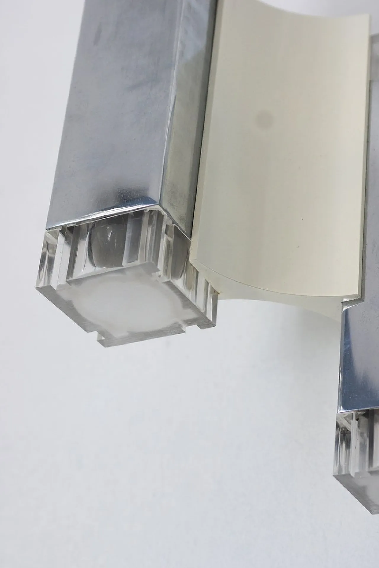 Pair of lamps by Gaetano Sciolari for Sciolari Illuminazione, 1970s 8