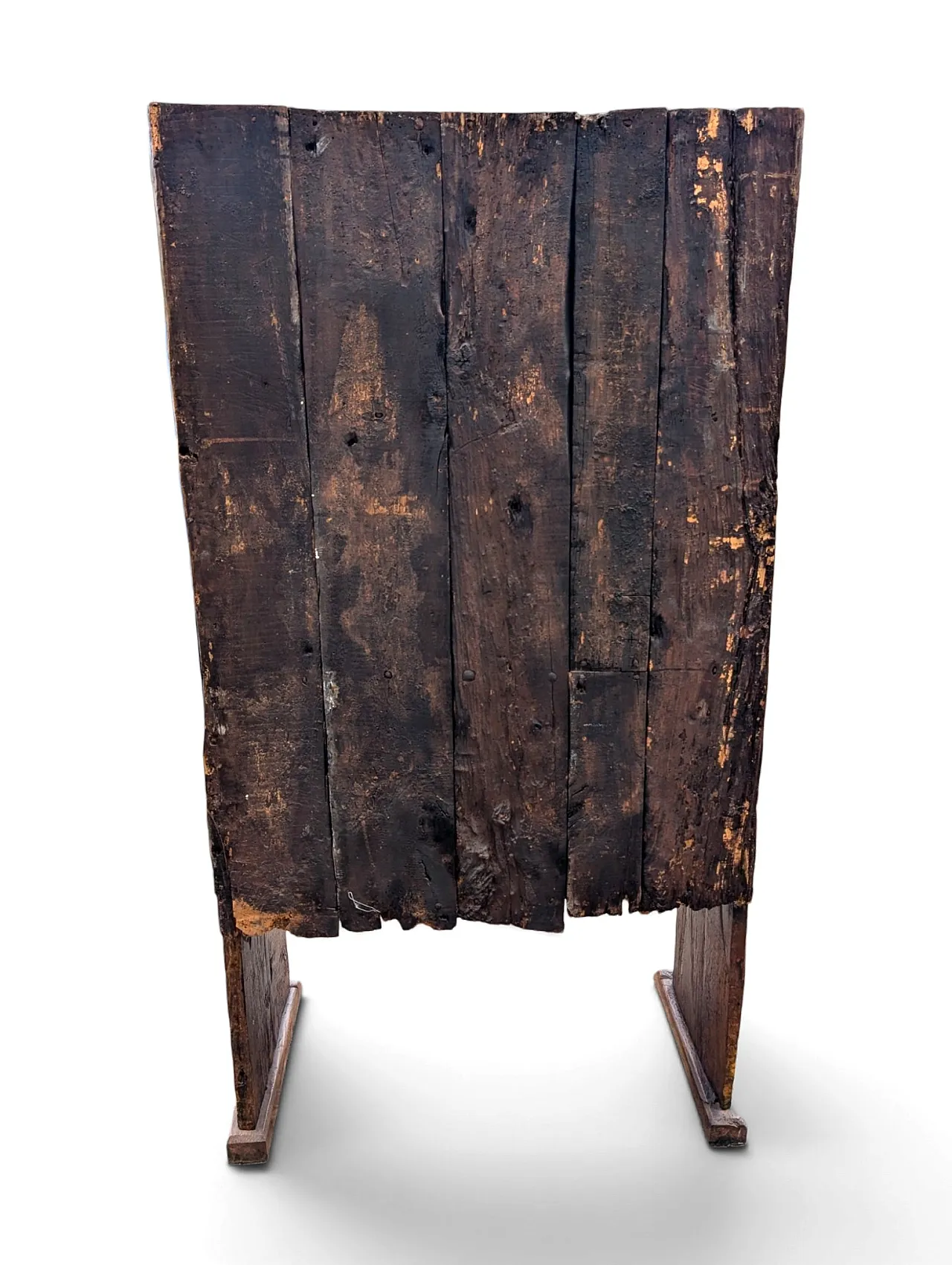 Two-door chestnut wood cabinet from the late 17th century - Tuscany, Italy 5