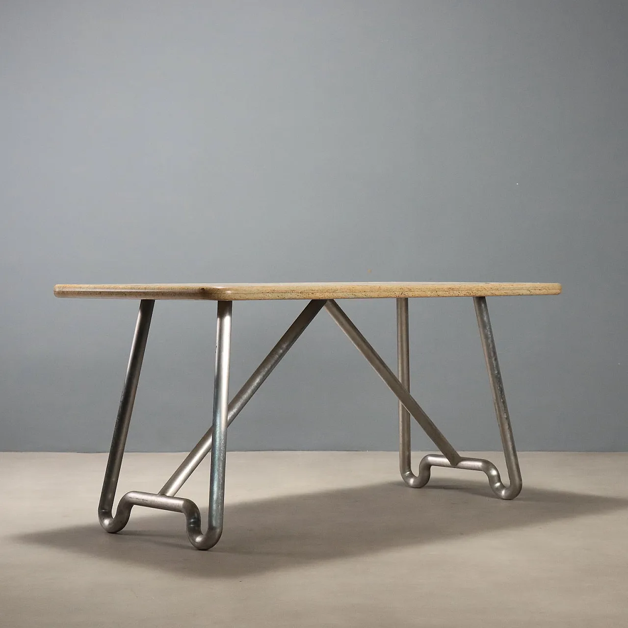 Table in chromed aluminum and marble, 1970s 8