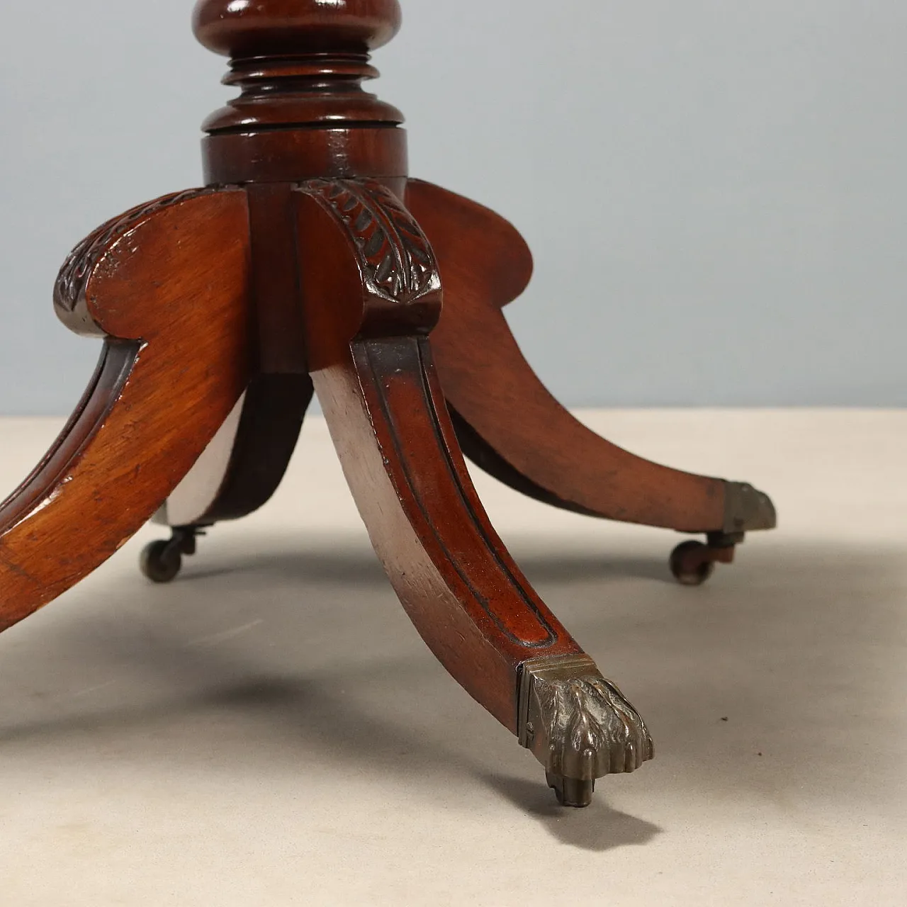 Mahogany center table with slats, 19th century 7