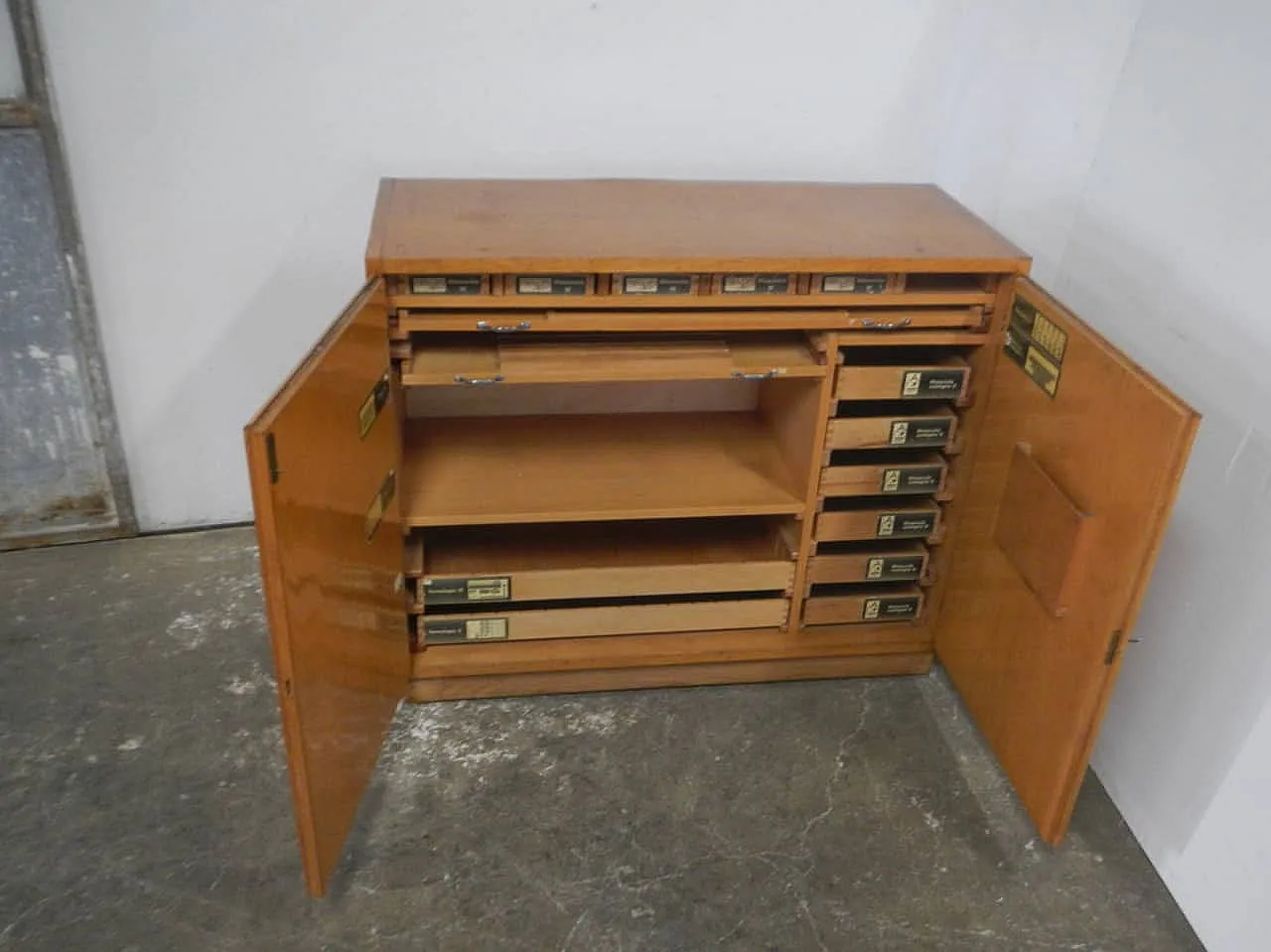 Chemistry lab filing cabinet from the 1970s 7
