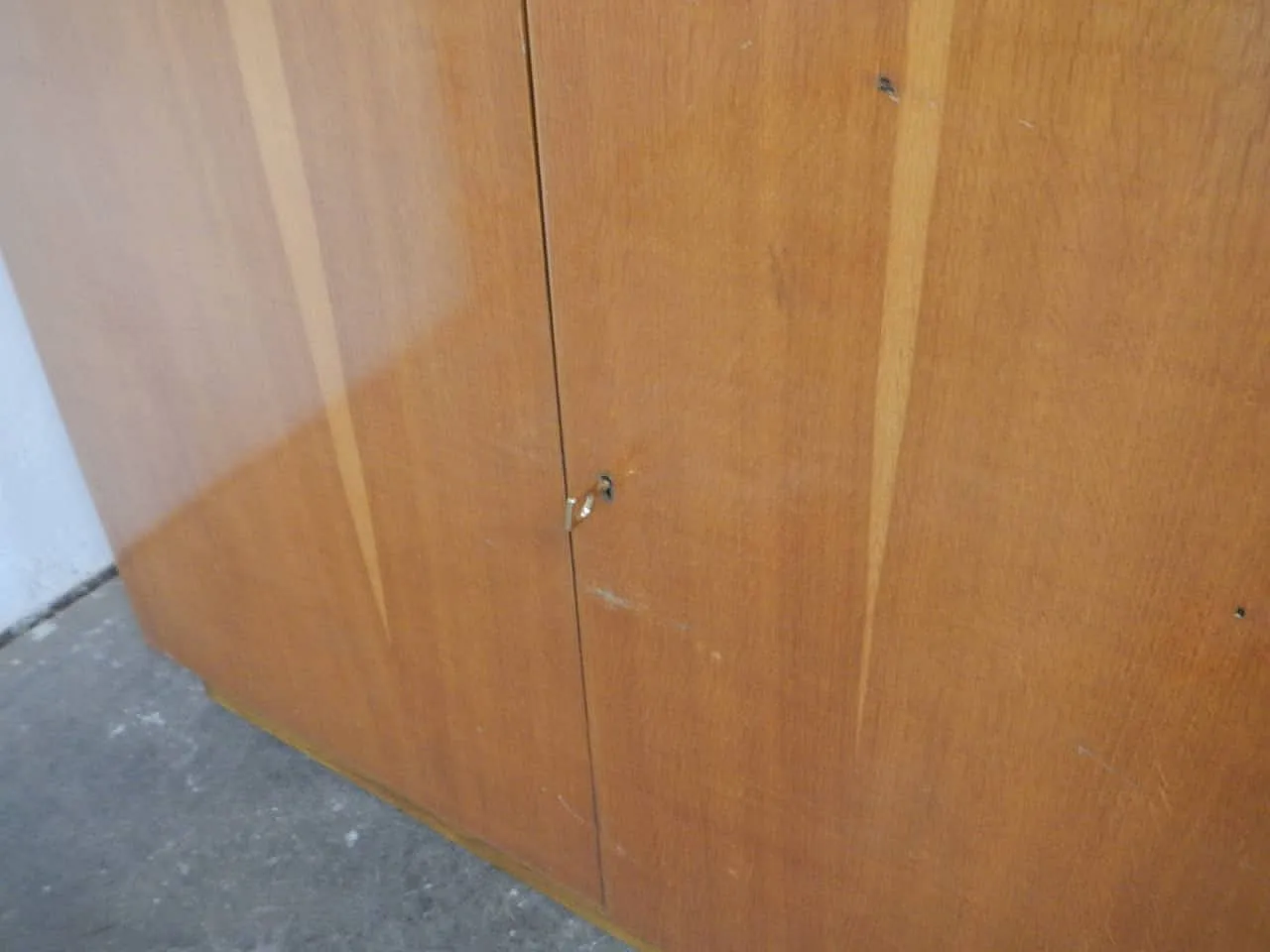 Chemistry lab filing cabinet from the 1970s 9