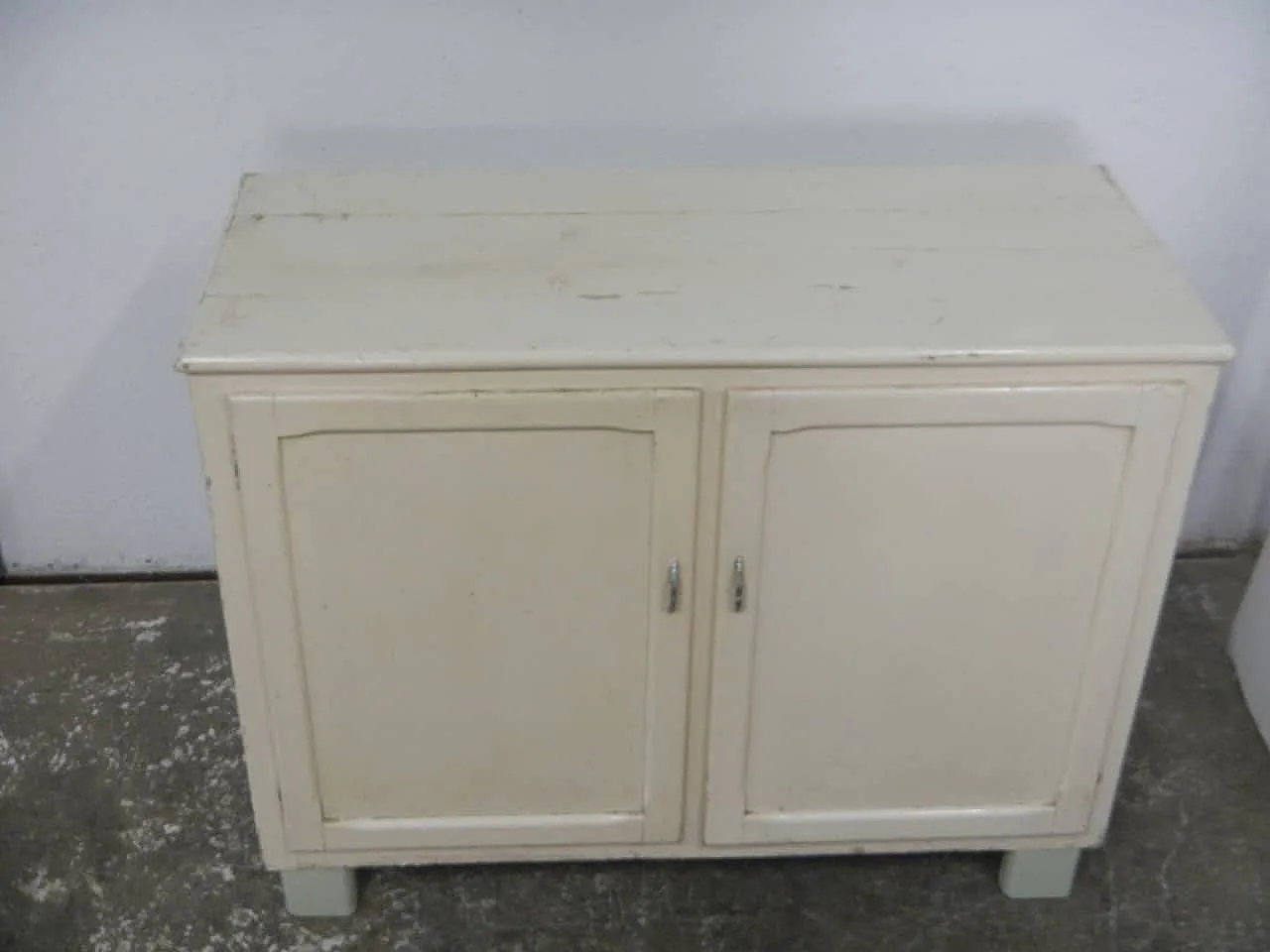1970s fir sideboard 2