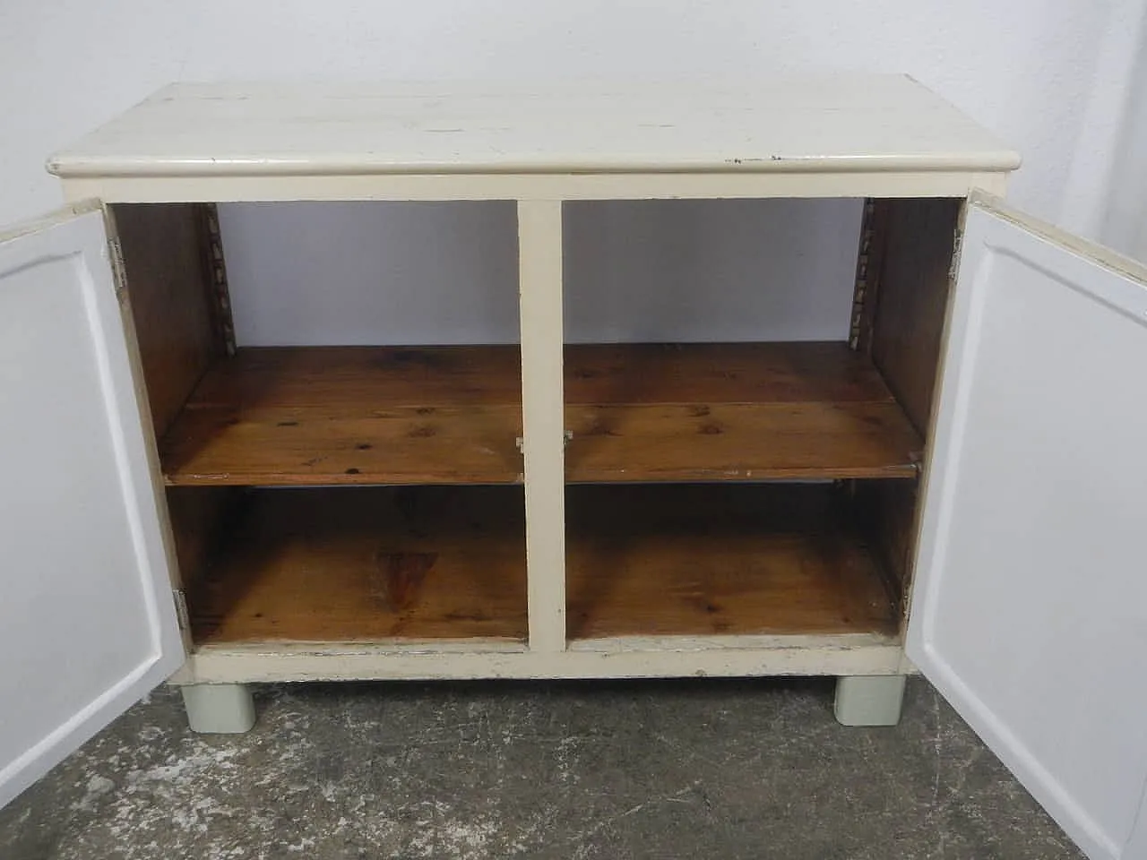 1970s fir sideboard 8