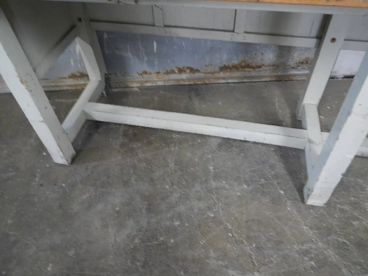 Counter with 50s chest of drawers 12