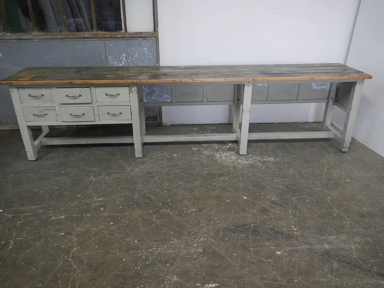 Counter with 50s chest of drawers 1