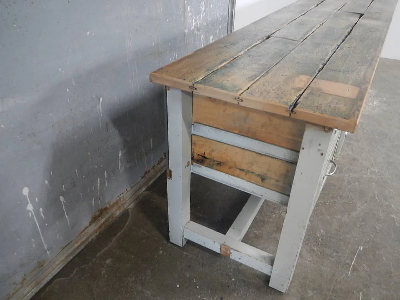 Counter with 50s chest of drawers 2