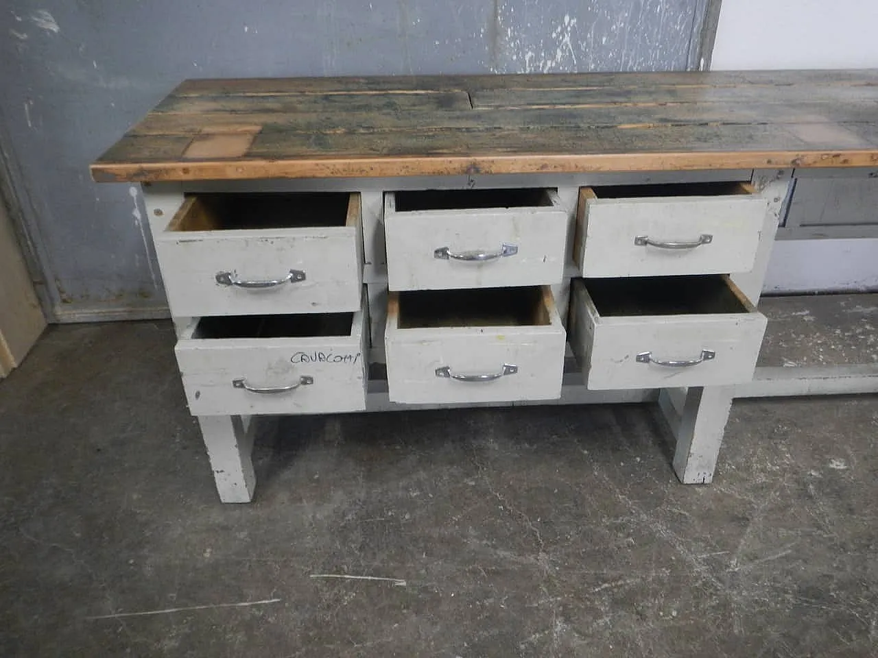 Counter with 50s chest of drawers 5