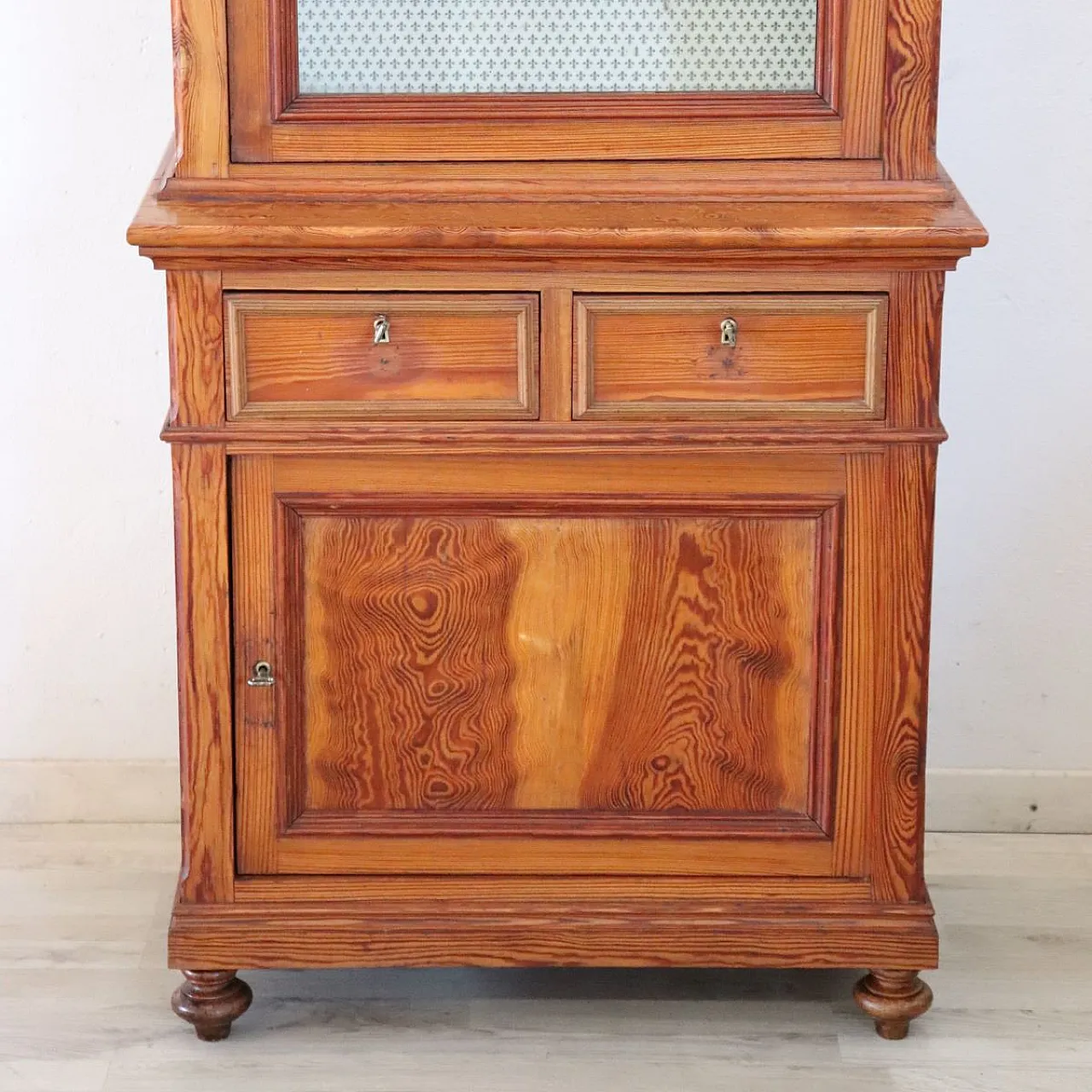 Antica vetrinetta in larice, '800 7