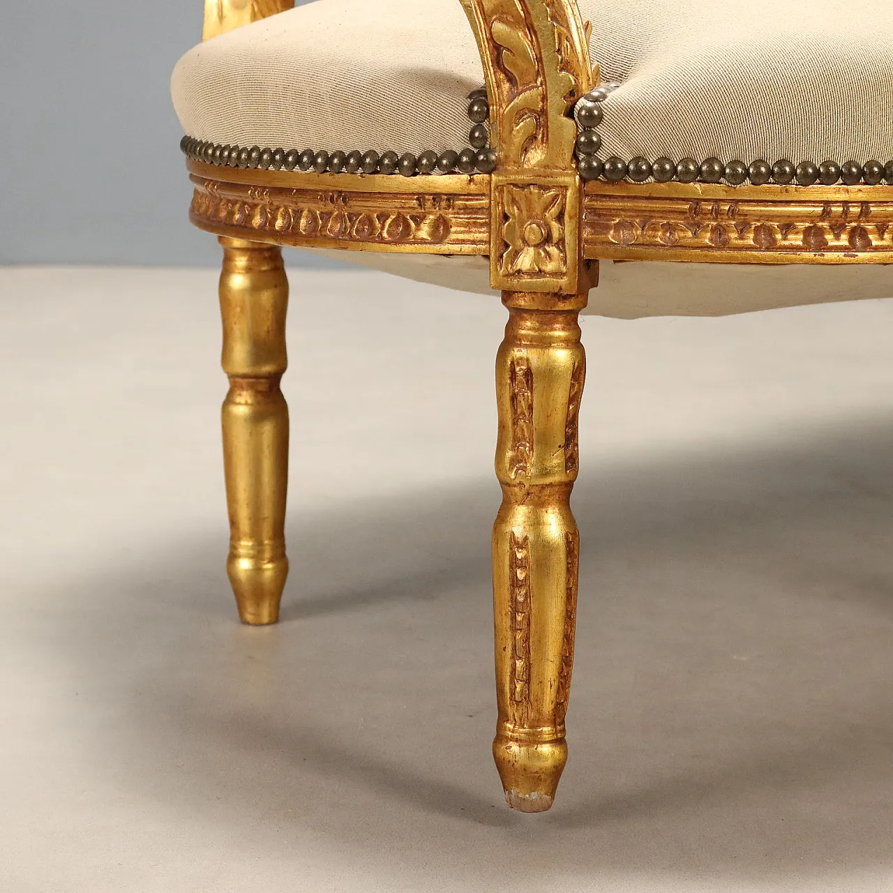 Neoclassical style sofa in gilded wood, early 20th century 7