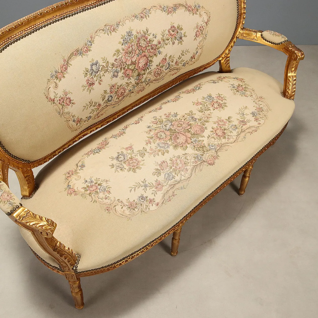 Neoclassical style sofa in gilded wood, early 20th century 8