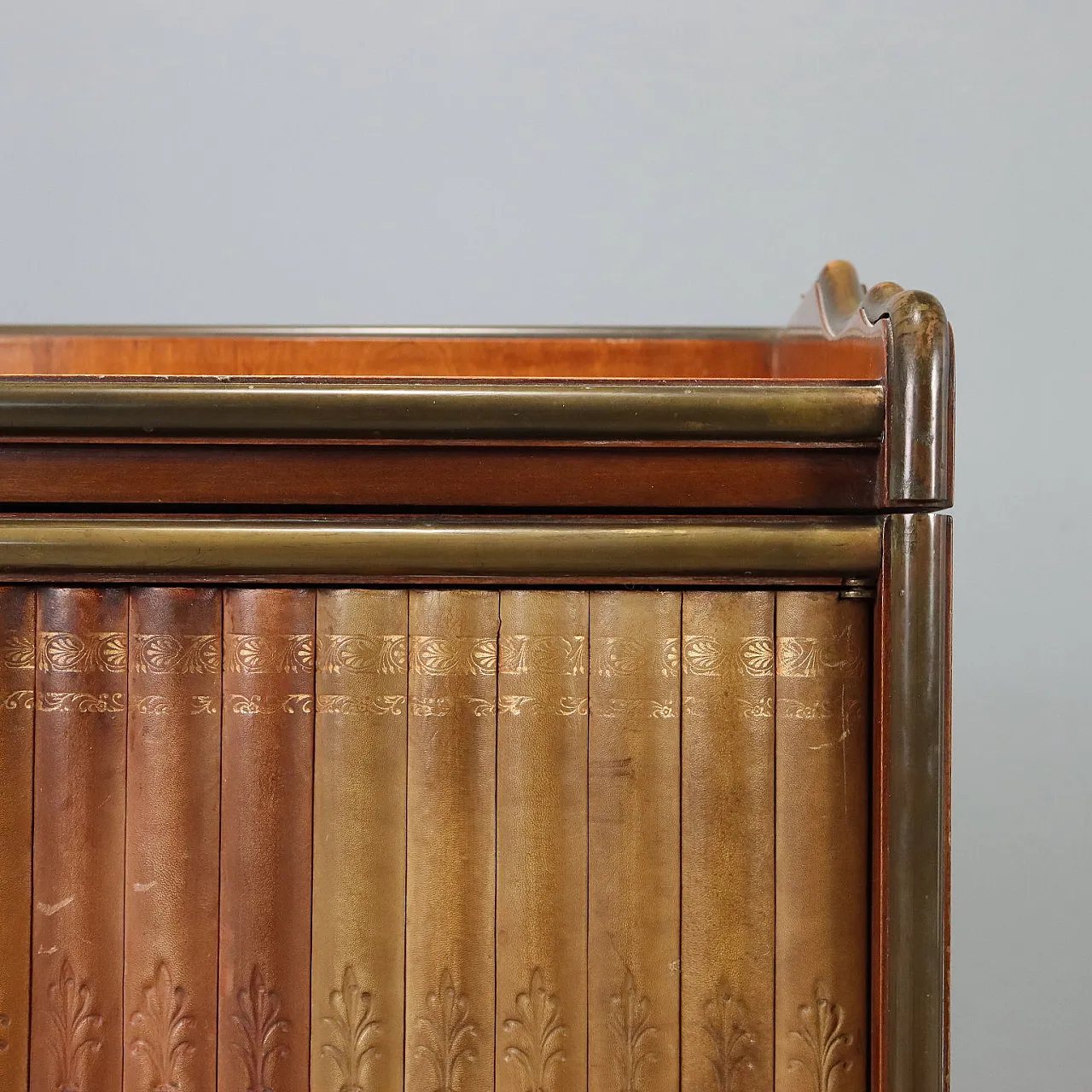 Mahogany bar cabinet with faux book doors, 20th century 5
