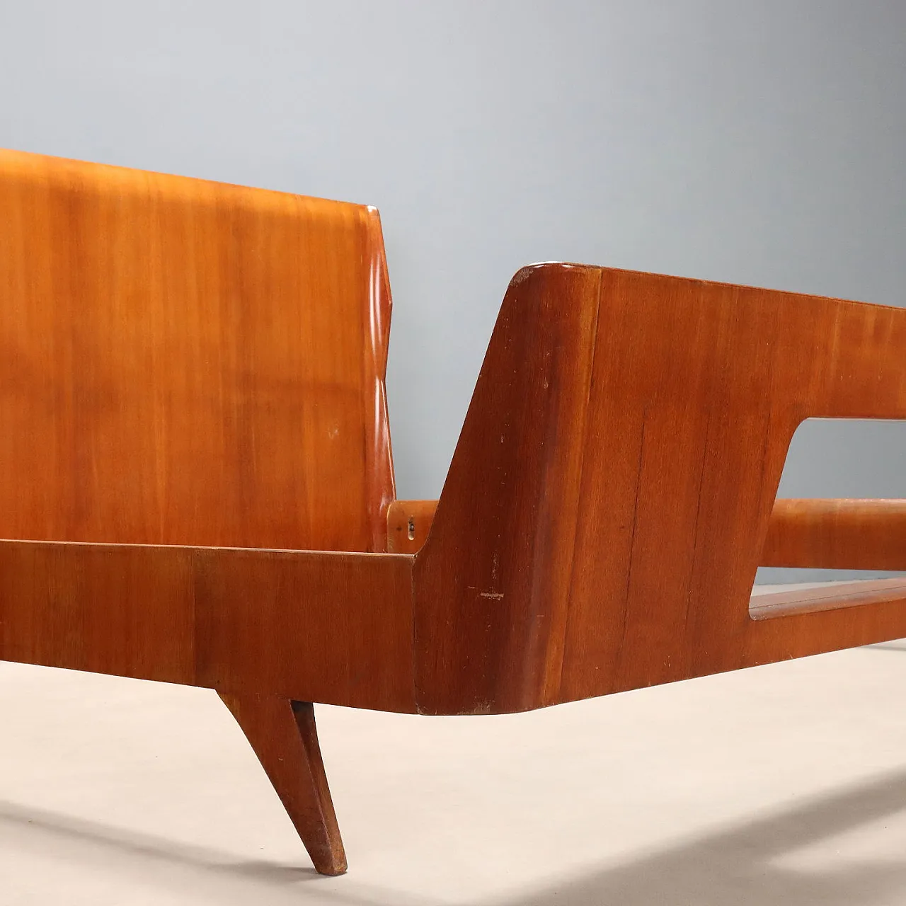 Bed in mahogany, Italian manufacture, 1960s 4