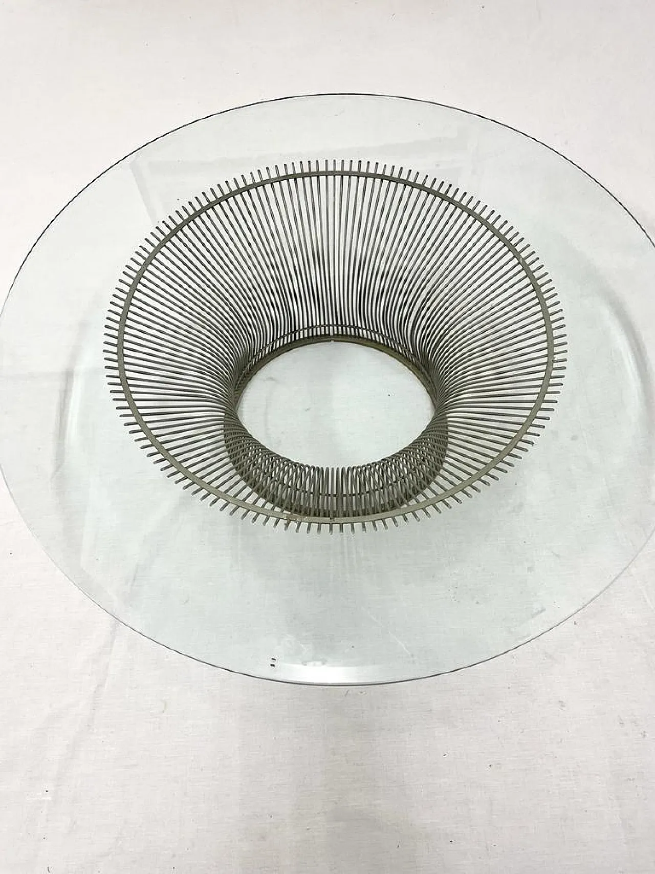 Tavolino di Warren Platner. Produzione Knoll. Anni ’70. 2