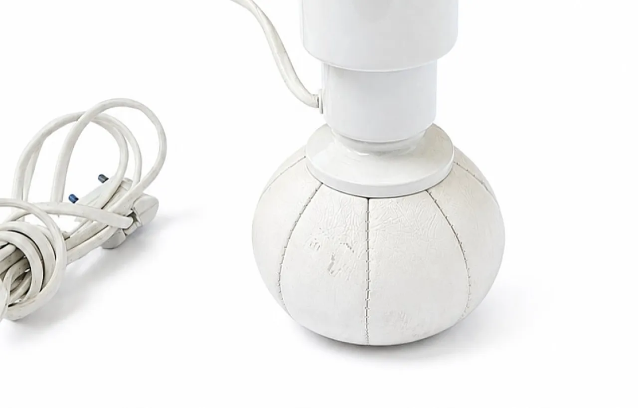 Table lamp by Gino Sarfatti for Arteluce, 1960s 3