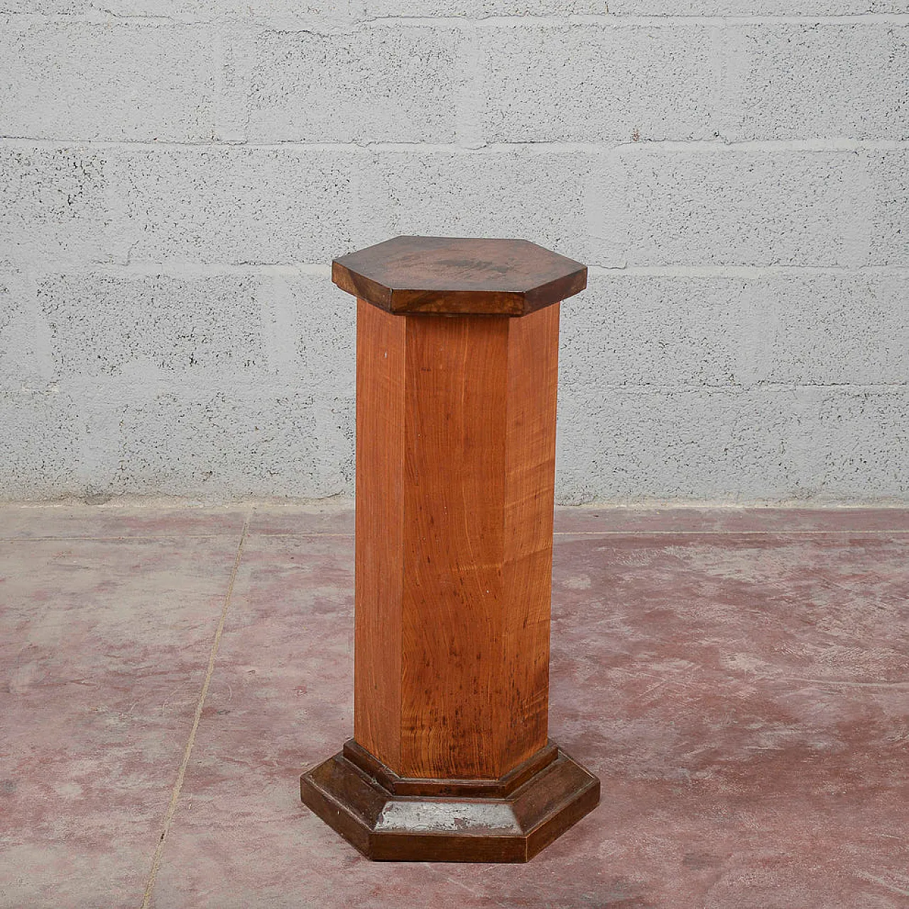 Hexagonal walnut veneered column, 1930s 3