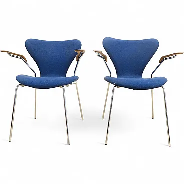 Pair of chairs by Arne Jacobsen, 1970s