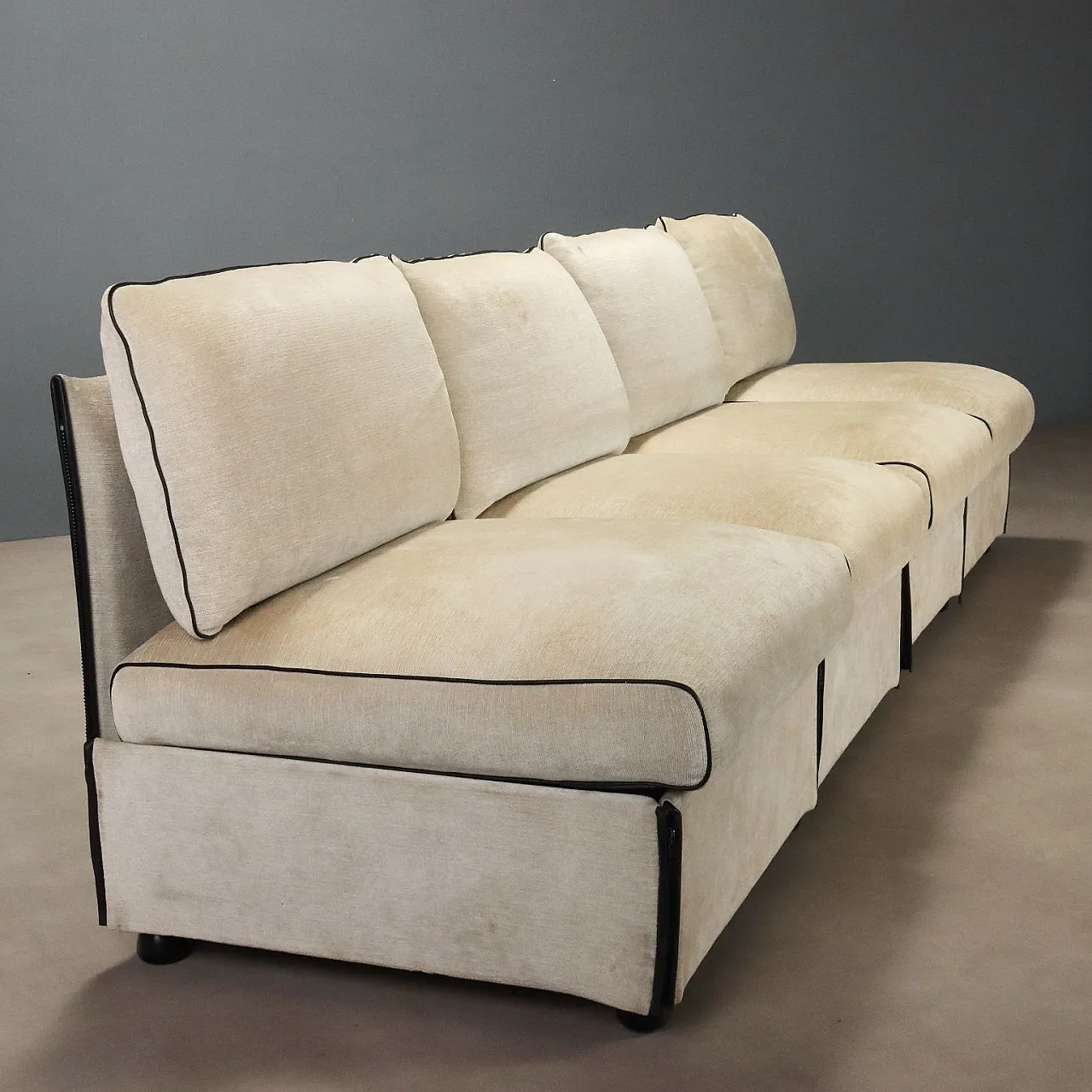 Chair-a-bank sofa by Mario Bellini for Cassina, 1980s 3