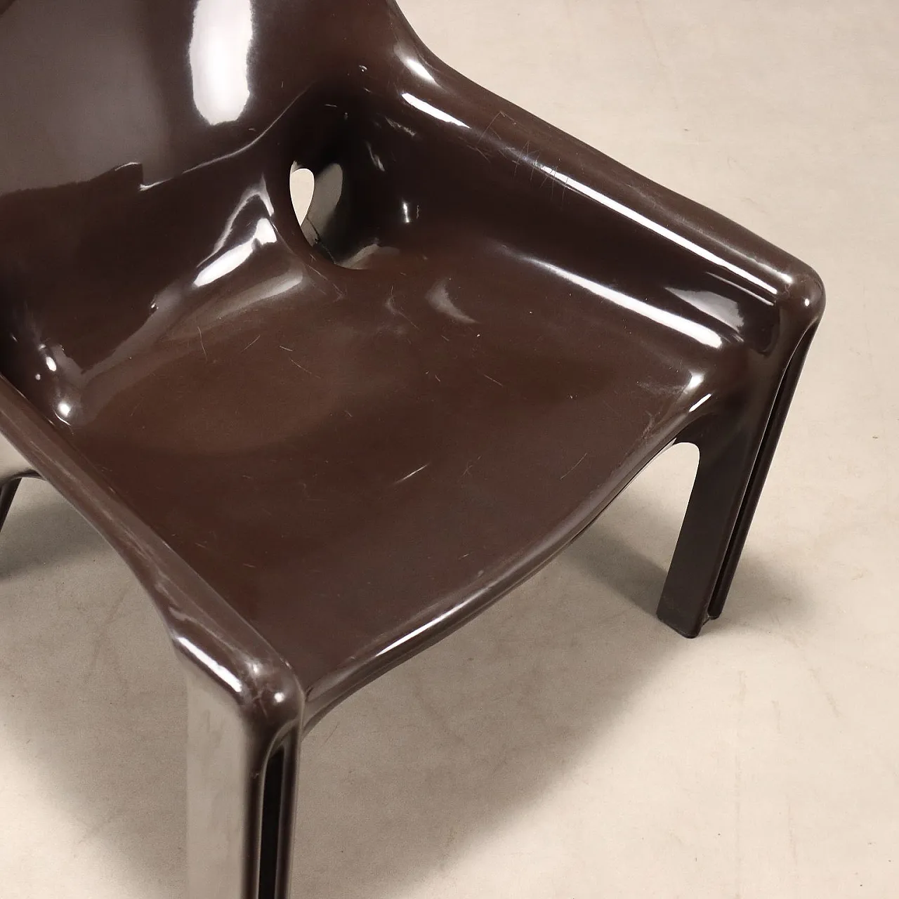 Vicario armchair by Vico Magistretti for Artemide, 20th century 9