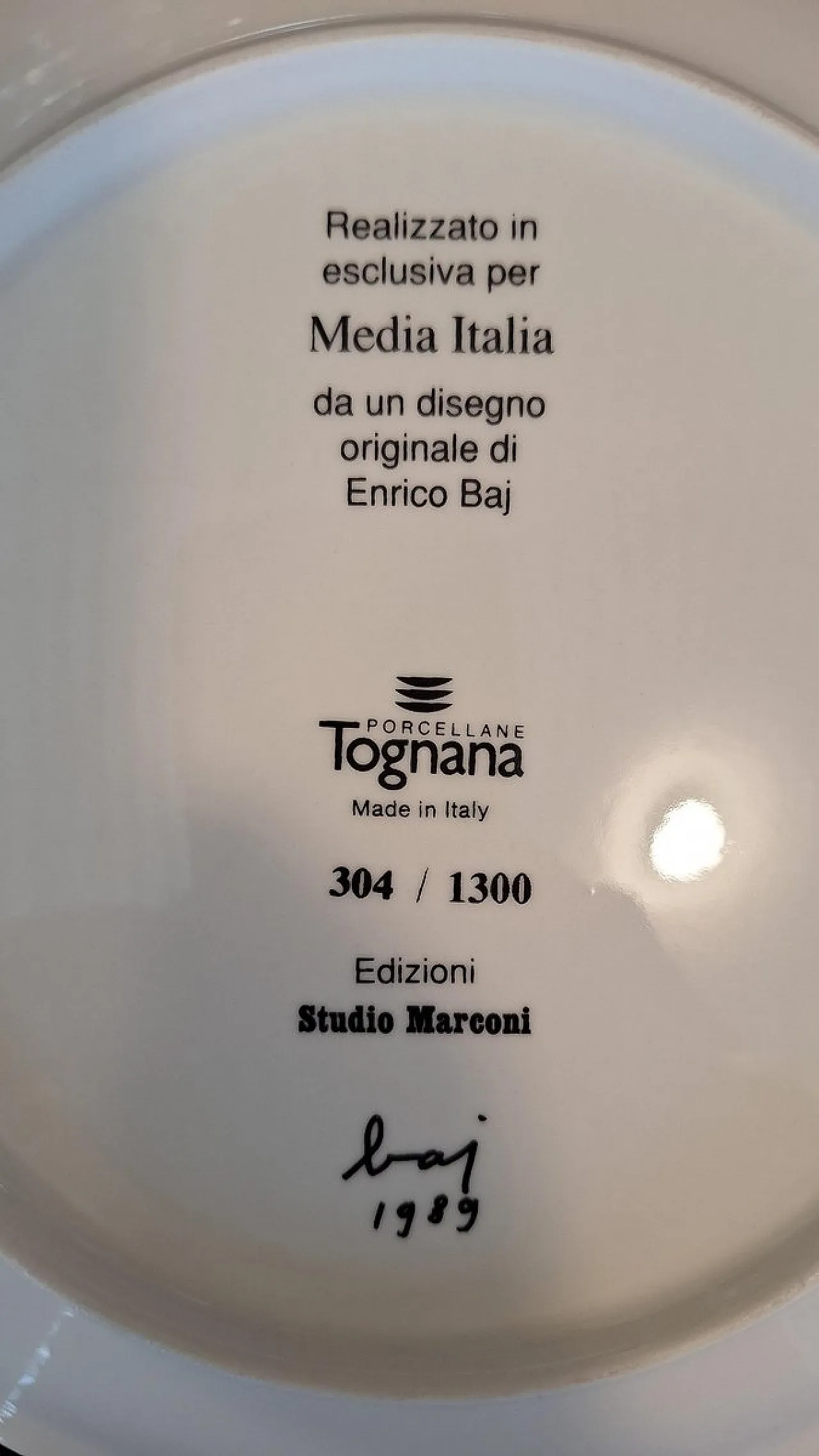 Piatto di Enrico Baj Prodotto da Media Italia per Tognana, anni '90 4