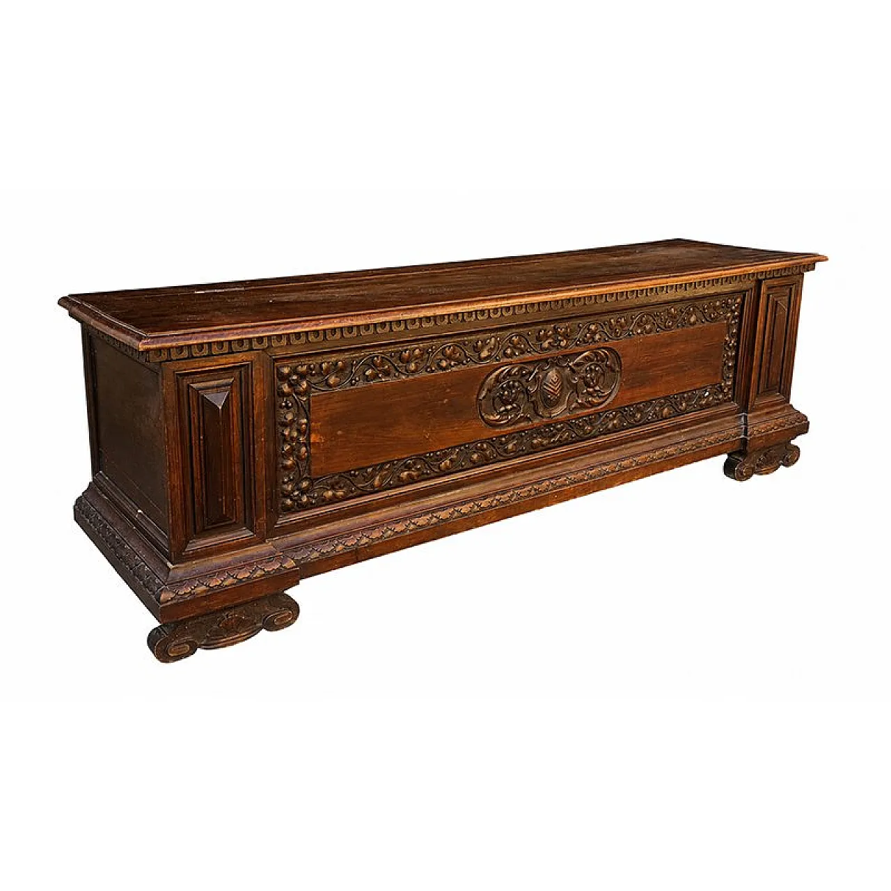 Neo-Renaissance carved chest, 19th century 5