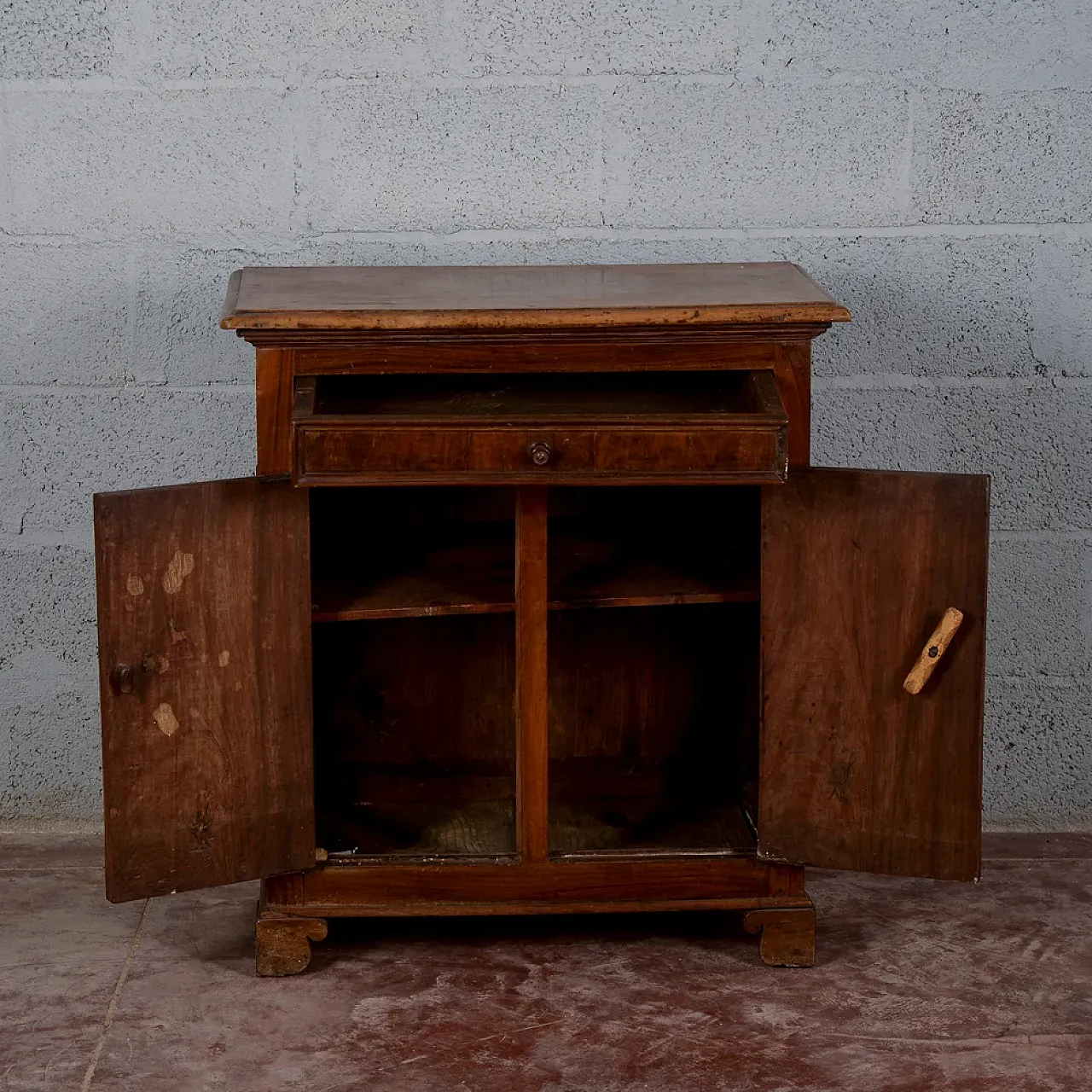 Rustic solid wood credenzina, early 20th century 2