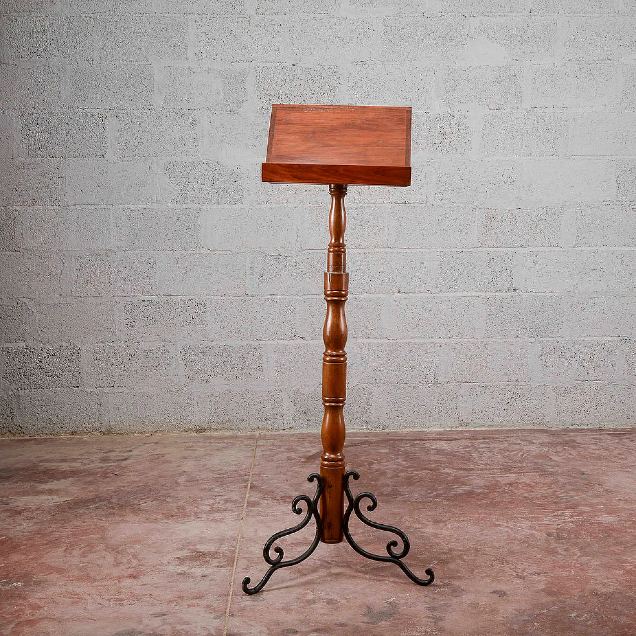Wooden floor lectern, 20th century 1