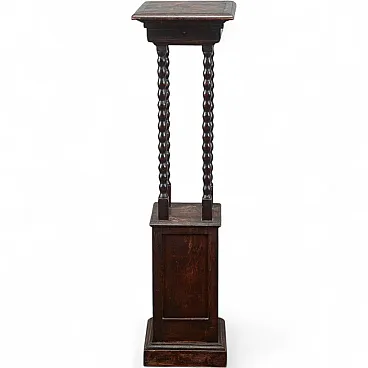 Entryway perch, early 20th century