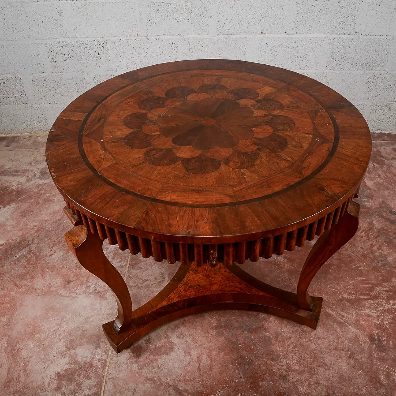 Round inlaid wooden table, 19th century 2