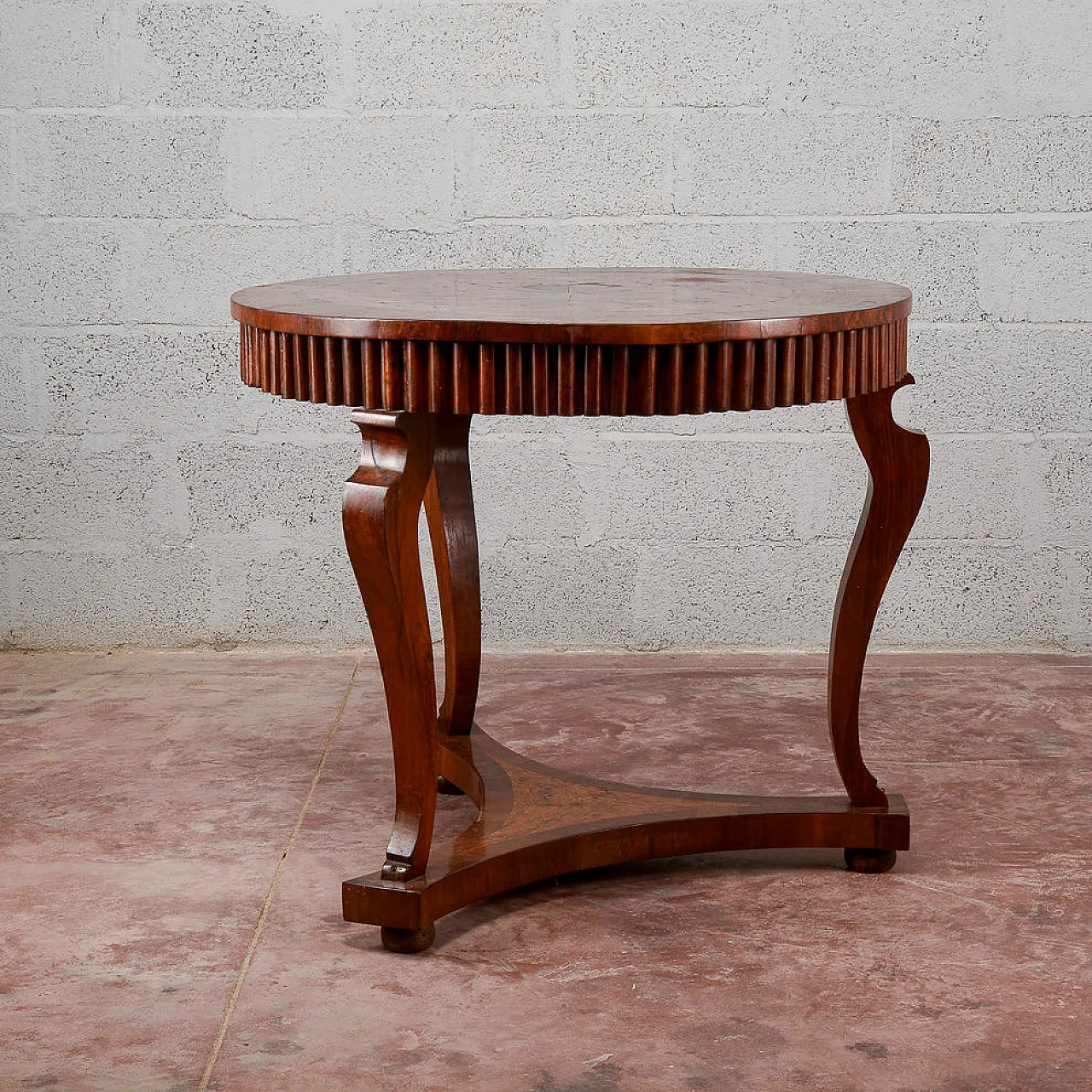 Round inlaid wooden table, 19th century 4