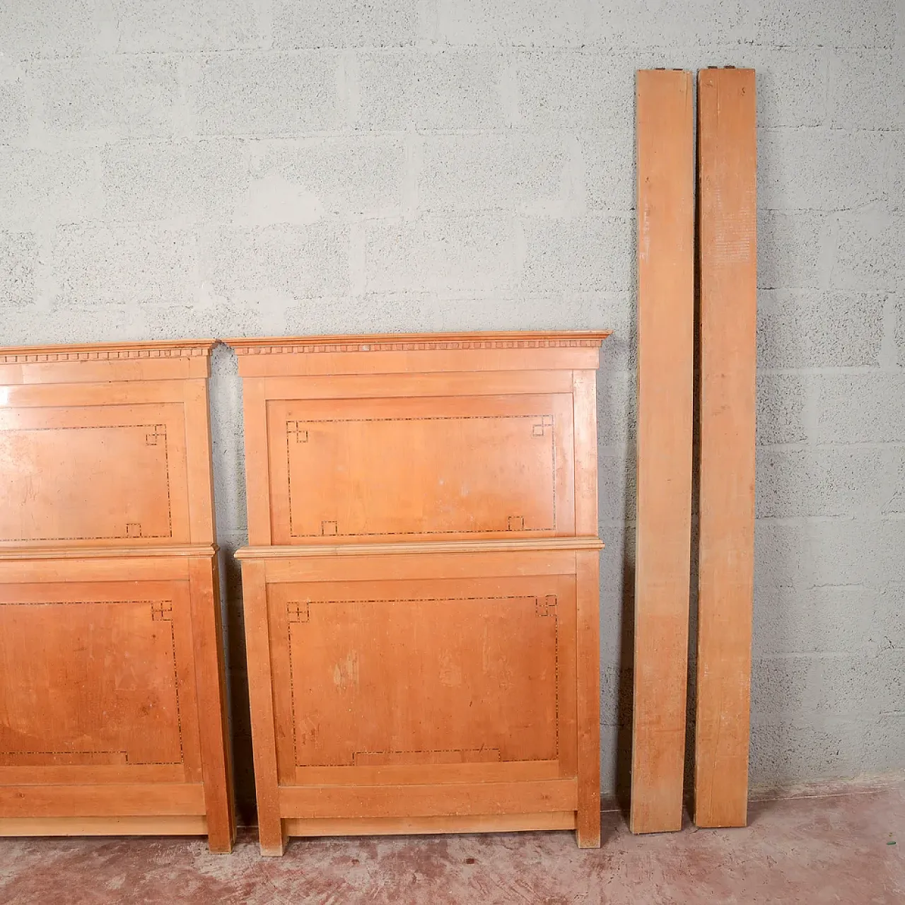 Pair of Art Deco single beds, 1930s 3