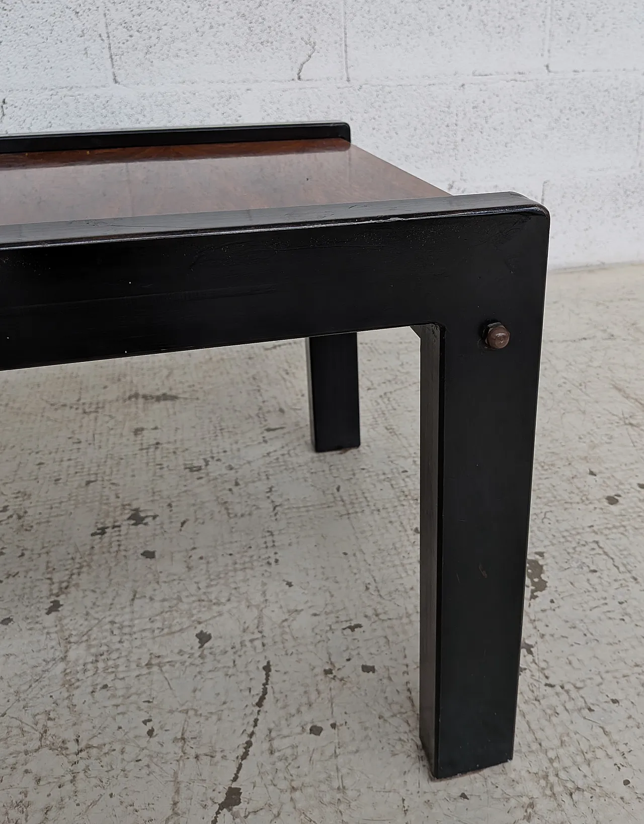 T68 low side table by Osvaldo Borsani and Eugenio Gerli for Tecno 60s 4