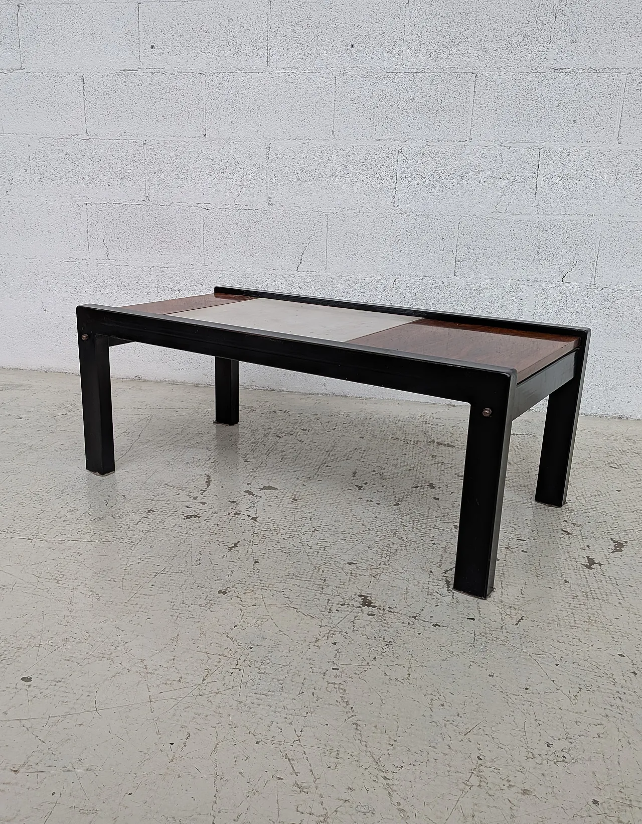 T68 low side table by Osvaldo Borsani and Eugenio Gerli for Tecno 60s 8