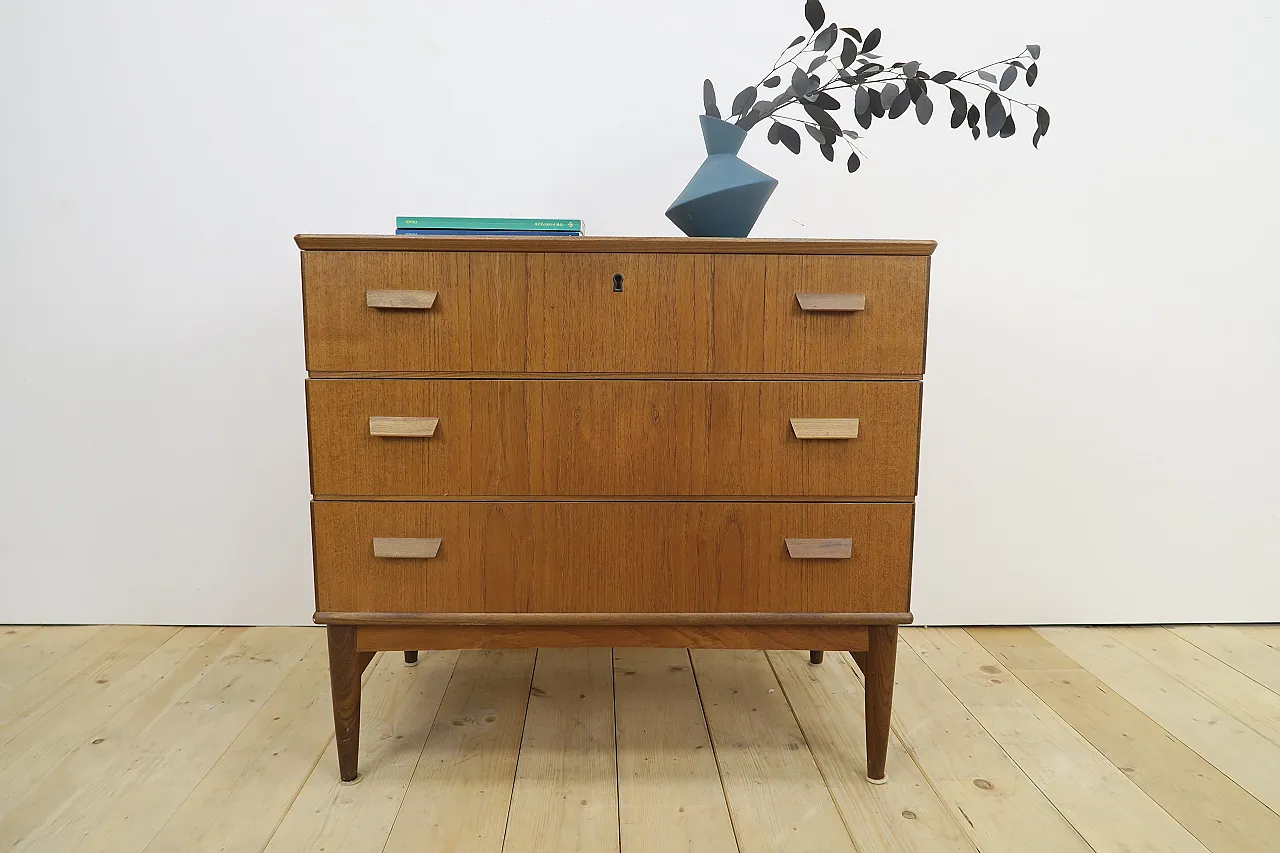 Danish teak three-drawer chest of drawers, 1960s 5