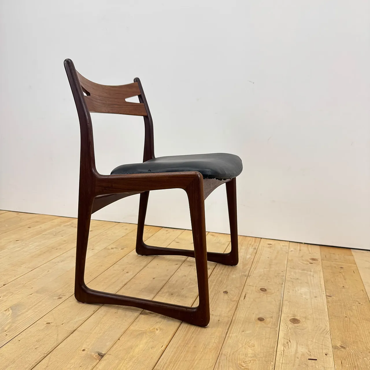 Danish teak chair with black padding, 1960s 2