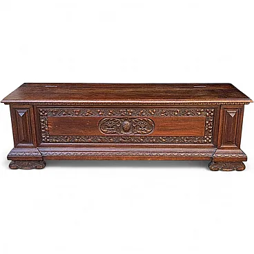 Neo-Renaissance carved chest, 19th century
