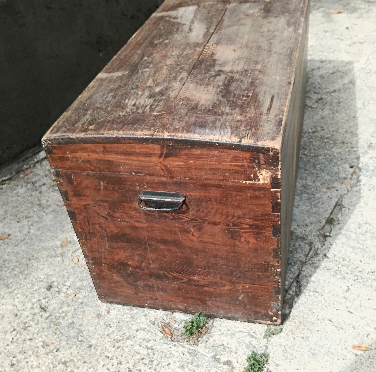 Westinghouse wood trunk with metal details, 1940s 5