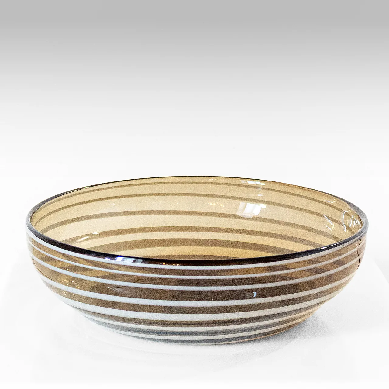 Murano glass centerpiece vase from the 1960s 1
