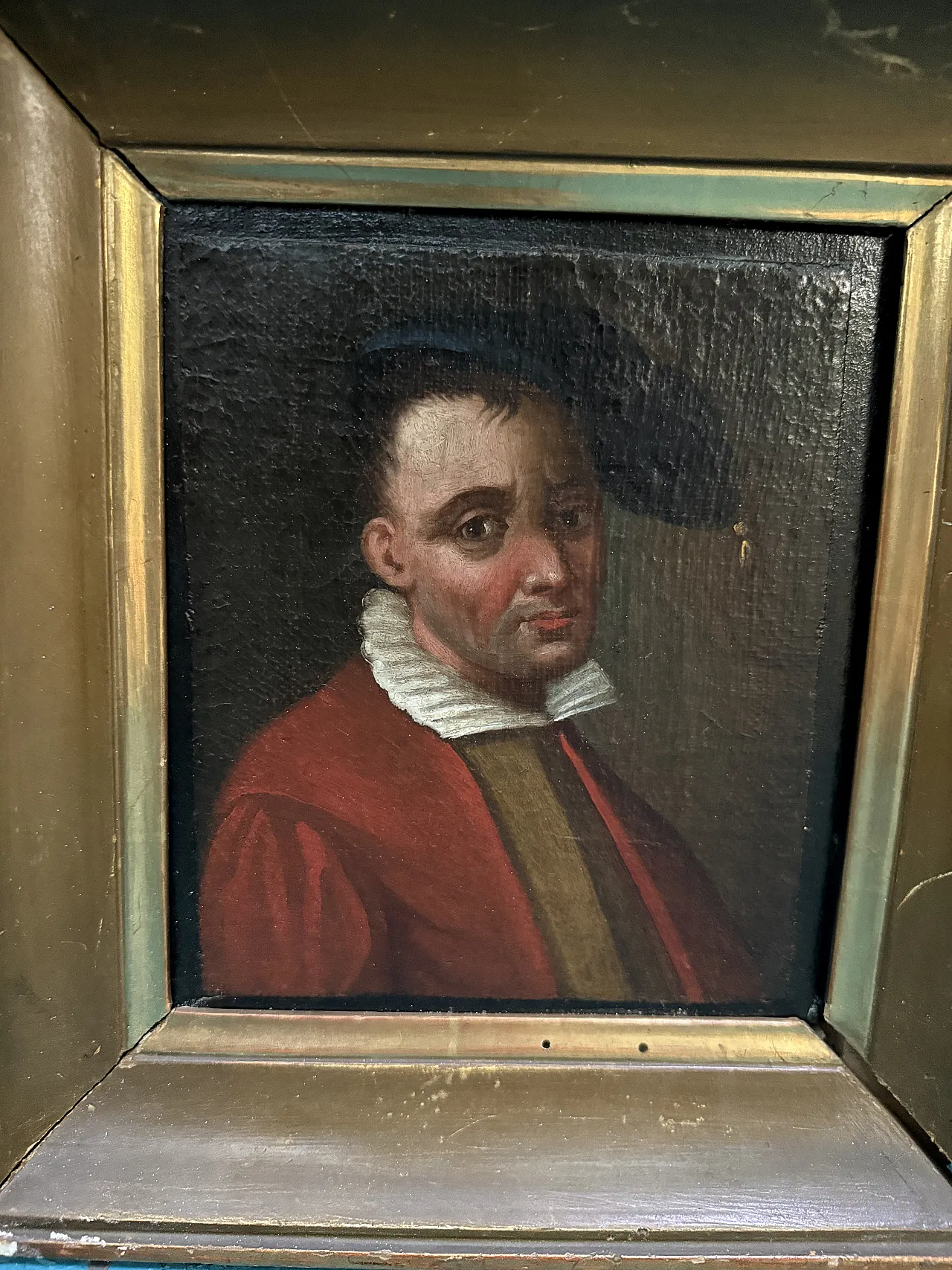 Antique pair of oil paintings on canvas of 19th century characters, 29x27cm 9