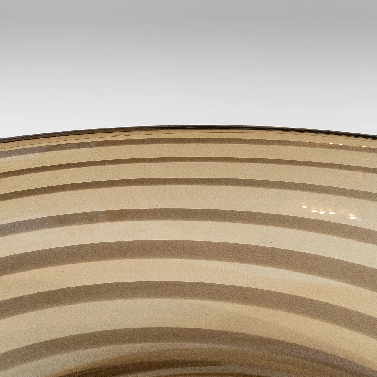 Murano glass centerpiece vase from the 1960s 6