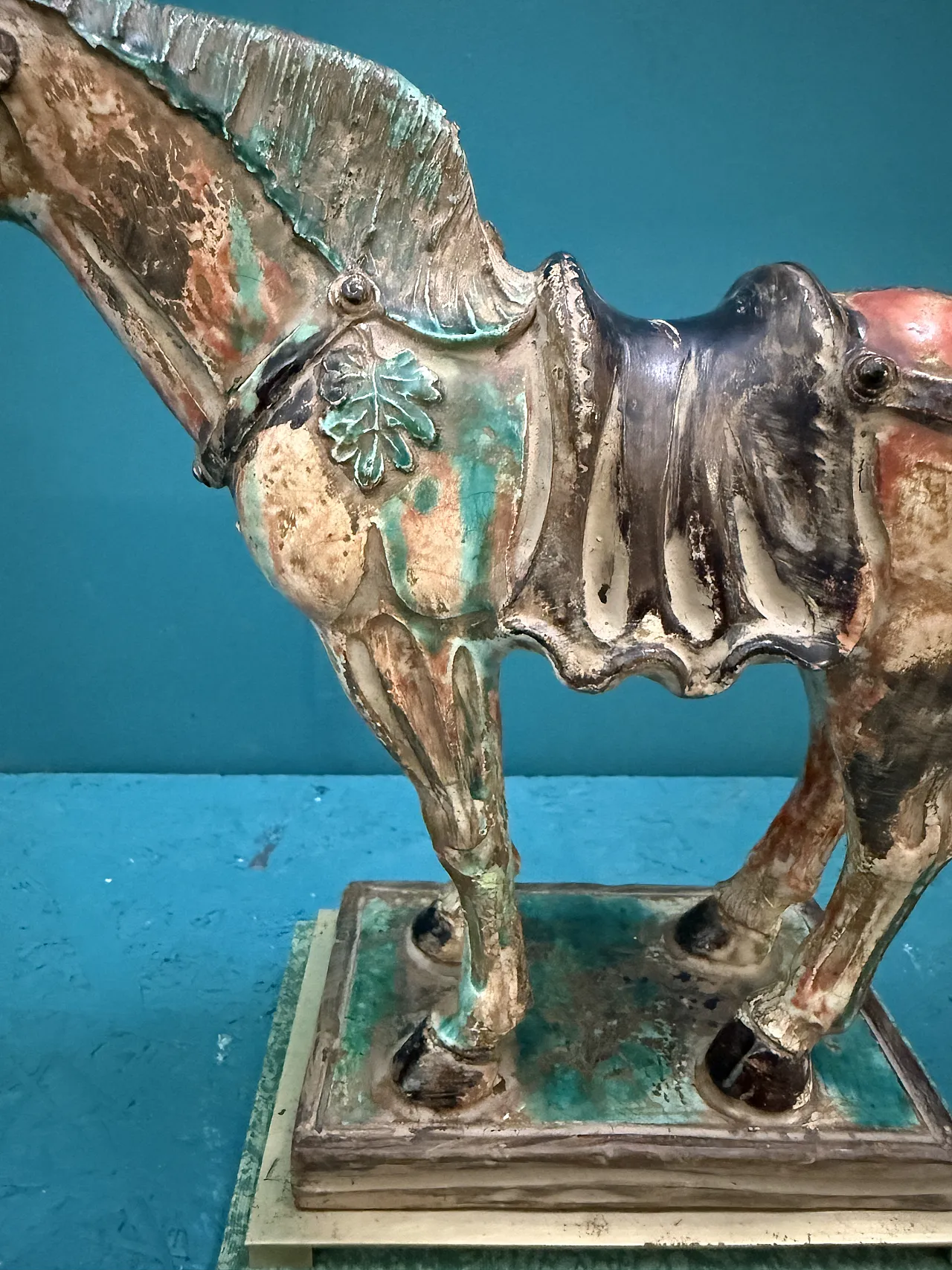 Painted ceramic horse from China, 1950s 3