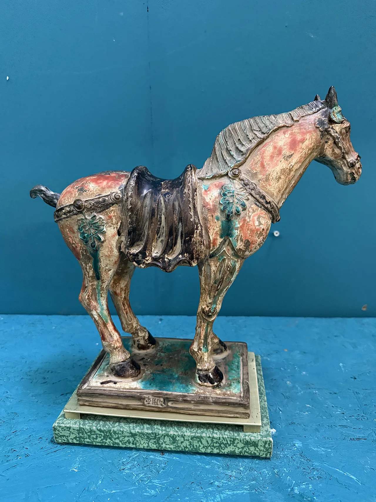 Painted ceramic horse from China, 1950s 7