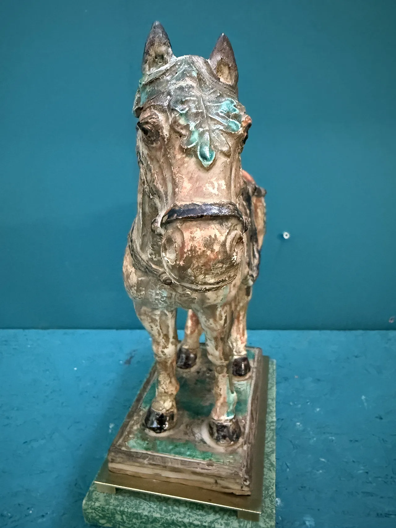 Painted ceramic horse from China, 1950s 10