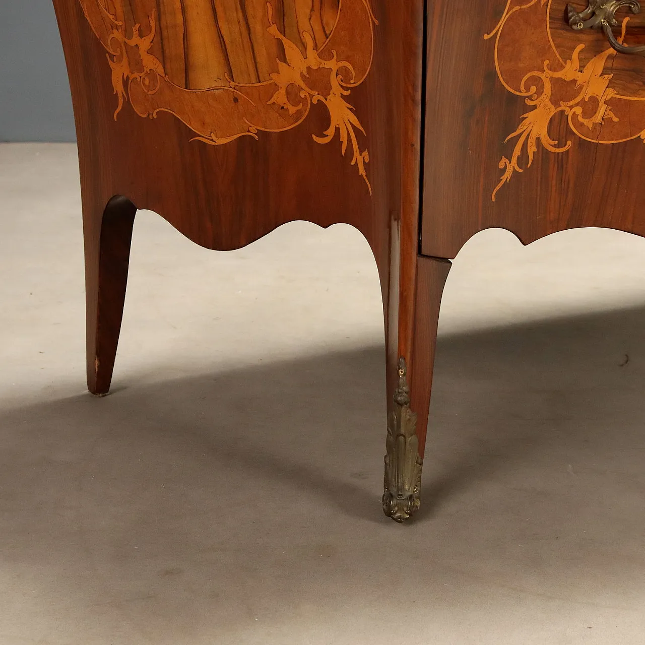 Chest of drawers in Lombard Baroque style, 20th century 8